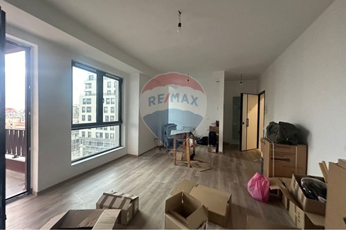 Commercial - Office - Rruga e Kavajës, Tiranë - AL