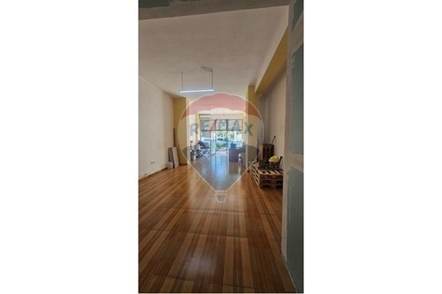 Commercial - Shop Single Tenant - Rruga 14 Shkurti, Lagjja Bishanak, Fier - AL