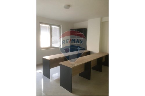 Commercial - Office - 9 Katëshet, Tiranë - AL