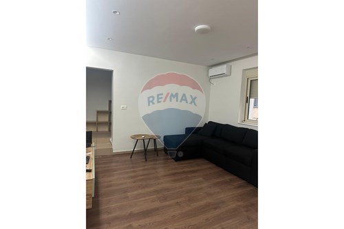 Residential - Condo/Apartment - Libri Universitar, Blloku, Tiranë - AL