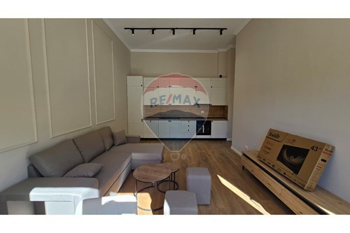Residential - Condo/Apartment - Liqeni I Thatë, Liqeni I Thatë, Tiranë - AL