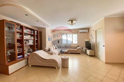 Apartament - Në Shitje - Tirana e Re - Liqeni i Tiranës, Shqipëri - FOTO PISHIN.jpg - 530161039-98 Apartament - Në Shitje - Tirana e Re - Liqeni i Tiranës, Shqipëri - FOTO PISHIN.jpg - 530161039-98