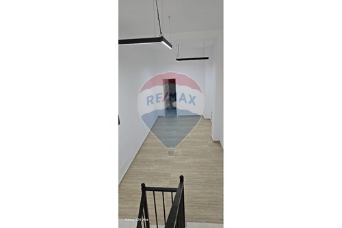 Commercial - Office - Pazari i Ri, Tiranë - AL