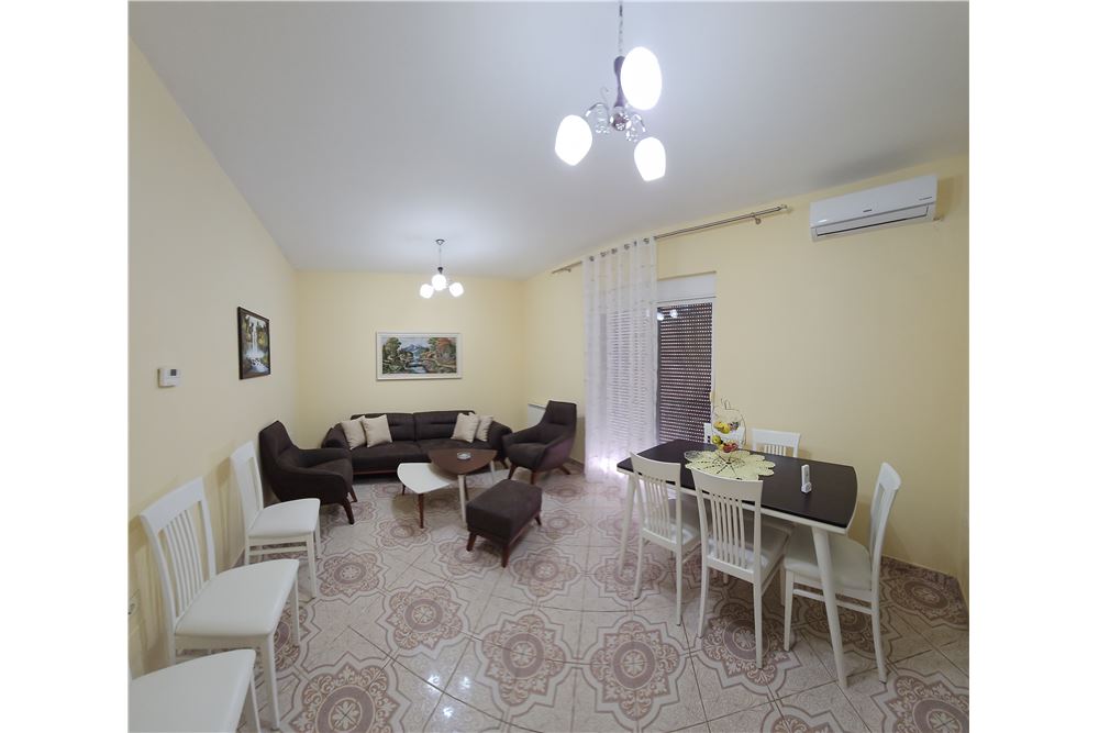 Whole apartment building For Sale Fier, Albania 53030100596