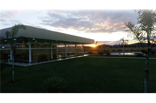 Condomínio Náutico Porto do Sol