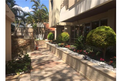 Condomínio Residencial Villa Flora, São Paulo, Brasil