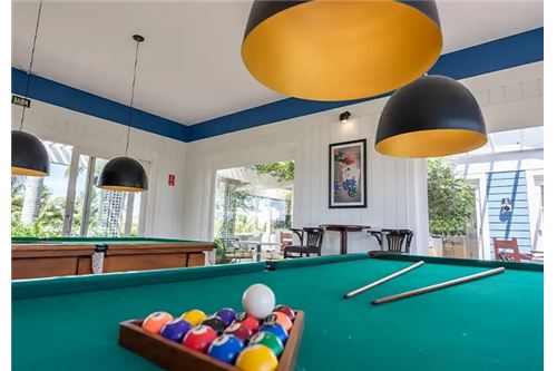 Condomínio Riviera de Santa Cristina XIII, São Paulo, Brasil