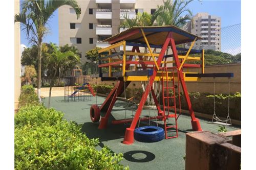 Condomínio Residencial Villa Flora, São Paulo, Brasil