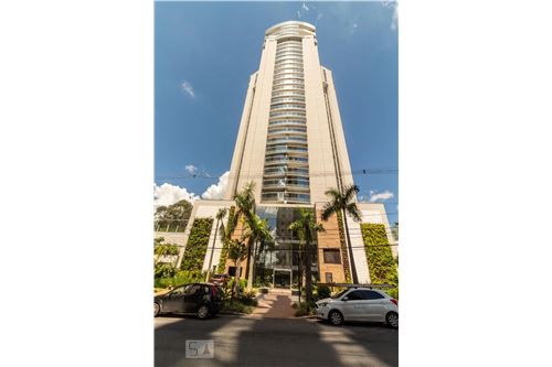 Condomínio Edifício Novare