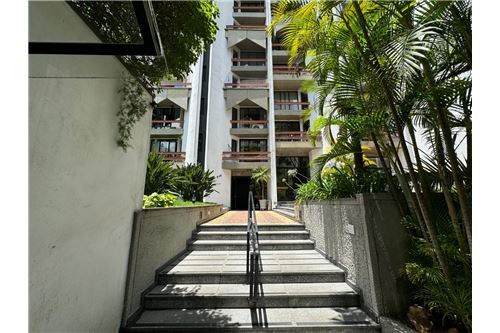 Condomínio Edifício Dakota