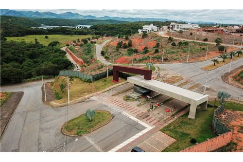 Condomínio Lagoa Silvana