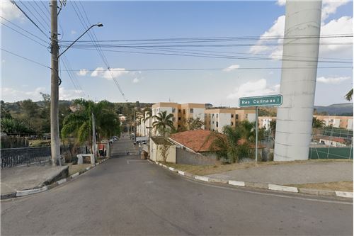 Condomínio Residencial Colinas I