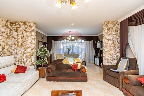 Venda-Casa-Rua Napoleão Bonaparte , 1957  - Bairro Alto , Curitiba , Paraná , 82820270-560411070-64