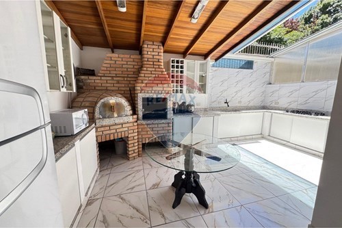 Venda-Casa de Condomínio-Rua Alberto Rutz , 491  - Farmácia Maxifarma  - Portão , Curitiba , Paraná , 81320280-560371058-25