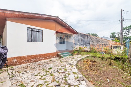 Venda-Casa-Rua Tufy Nass Cury , 430  - Xaxim , Curitiba , Paraná , 81830520-560331018-141