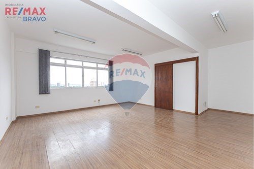 Venda-Cj. Comercial/ Sala-Rua Quinze de Novembro , 2175  - Shopping Center Celli  - Centro , São José dos Pinhais , Paraná , 83005000-560371031-45