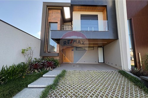 Venda-Sobrado-Rua Rafael Pucheti , 1125  - Braga , São José dos Pinhais , Paraná , 83020330-560481001-8