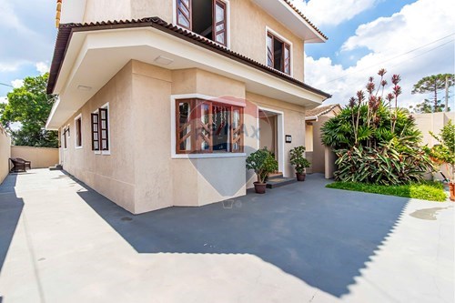 Venda-Casa-Rua Ouro Verde , 514  - Capão Raso , Curitiba , Paraná , 81130130-560411004-105