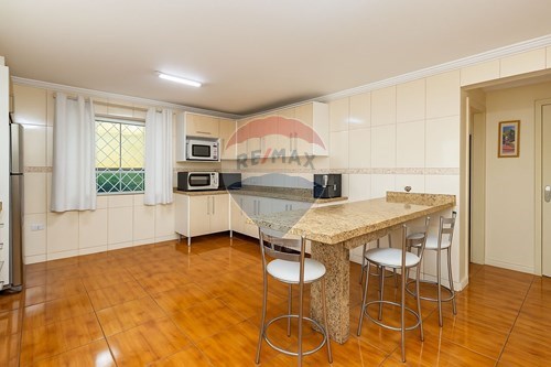 Venda-Casa-Rua Atílio Brunetti , 41  - Capão Raso , Curitiba , Paraná , 81130230-560351160-2