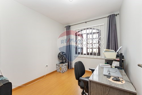 Venda-Sobrado-Rua Ministro José Linhares , 359  - Padaria Kituti  - Bairro Alto , Curitiba , Paraná , 82820370-560321142-11