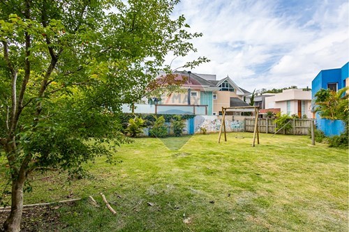 Venda-Terreno-Rua Luiz Ronaldo Canalli , 3235  - Campo Comprido , Curitiba , Paraná , 81230162-560411001-7