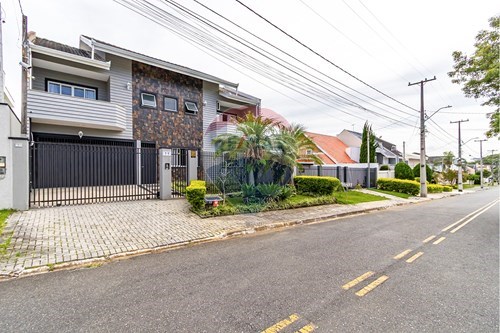 Venda-Casa-Rua Adolfo Sora , 77  - Pineville , Pinhais , Paraná , 83325580-560391003-9