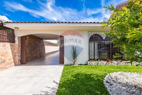 Venda-Casa-Rua Alagoas , 1111  - Guaíra , Curitiba , Paraná , 80630050-560461009-67