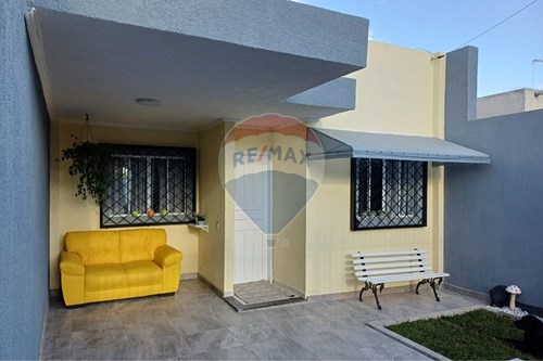 Venda-Casa-Rua dos Gerânios , 0  - Campina da Barra , Araucária , Paraná , 83709560-560491001-10