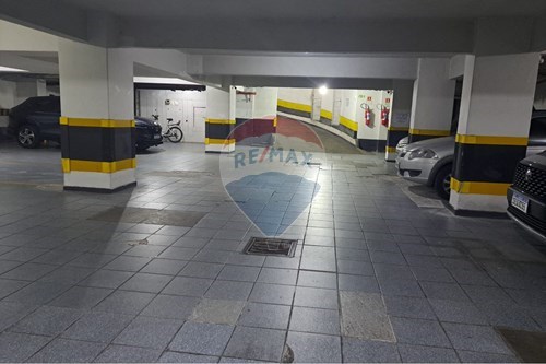 Venda-Garagem-Av. Mal. Floriano Peixoto , 228  - Esquina Marechal Deodoro  - Centro , Curitiba , Paraná , 80010-130-560441032-18