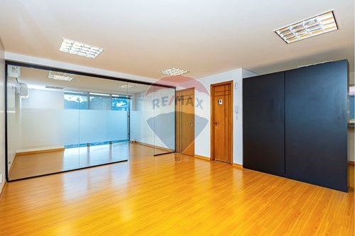 Venda-Prédio-Rua Portugal , 390  - São Francisco , Curitiba , Paraná , 80510280-560351087-61