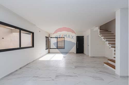 Venda-Sobrado-Rua Francisco Timoteo de Simas , 298  - Uberaba , Curitiba , Paraná , 81570270-560331080-17