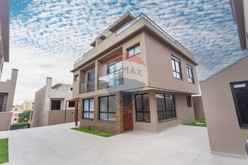 Venda-Casa-Rua Antônio Muzzillo , 111  - Tingui , Curitiba , Paraná , 82600-270-560501023-2