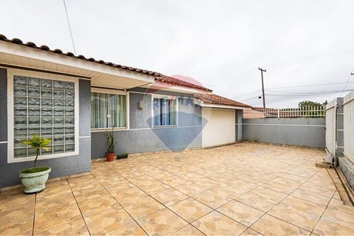 Venda-Casa-Avenida Santos Dumont , 1377  - Auto Peças Betinardi  - Roça Grande , Colombo , Paraná , 83403518-560301020-36