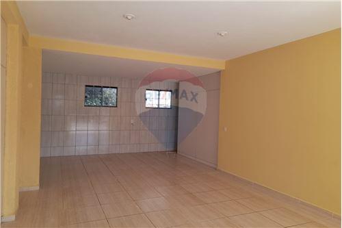 Alugar-Cj. Comercial/ Sala-Rua Luiz Trentin , 200  - Uvaranas , Ponta Grossa , Paraná , 84026-370-560381020-38