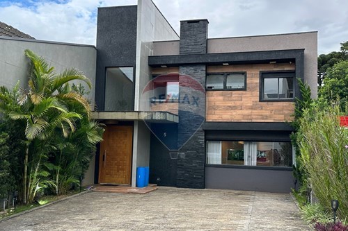 Venda-Sobrado-Santa Cândida , Curitiba , Paraná , 82650530-560341080-250