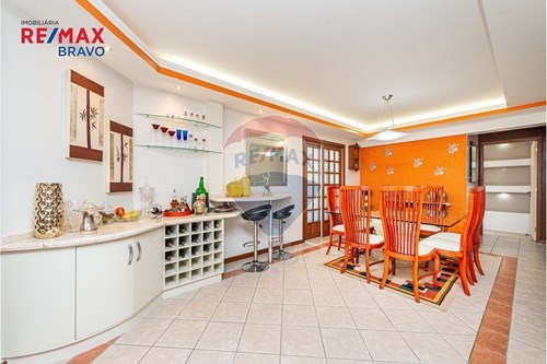 Venda-Apartamento-Rua 3600 , 232  - Quadra Mar Barra Sul  - Centro , Balneário Camboriú , Santa Catarina , 88330248-560371058-49