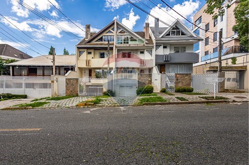 Venda-Triplex-Rua Simão Bolívar , 1765  - Hugo Lange , Curitiba , Paraná , 80040140-560331080-29