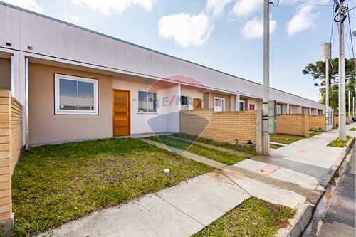 Venda-Casa-Rua Jaguariaíva , 1343  - Estados , Fazenda Rio Grande , Paraná , 83830033-560411055-25