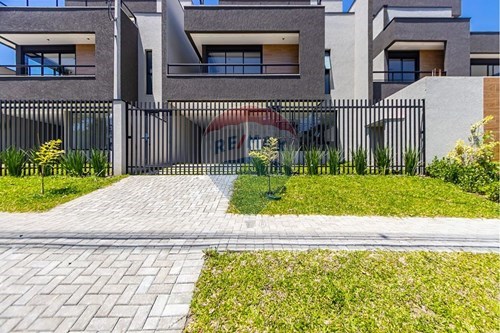 Venda-Triplex-Rua Marechal Deodoro da Fonseca , 1015  - Proximo Shopping São Jose  - Centro , São José dos Pinhais , Paraná , 83005-350-560251055-3