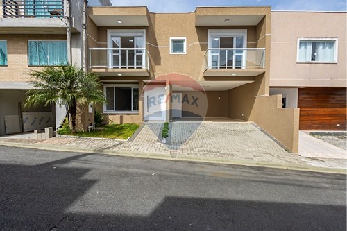 Venda-Casa-Rua Camille  Flamarion , 41  - Anita Garibaldi  - Barrerinha , Curitiba , Paraná , 82700-470-560311008-69