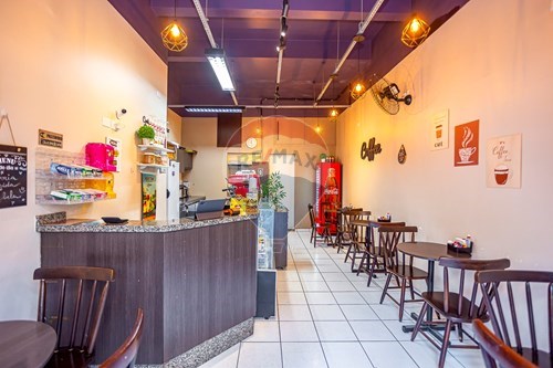 Venda-Passa-se o Ponto-Rua Mauá , 897  - Em frente ao Tribunal de Justiça  - Alto da Glória , Curitiba , Paraná , 80030200-560321162-7