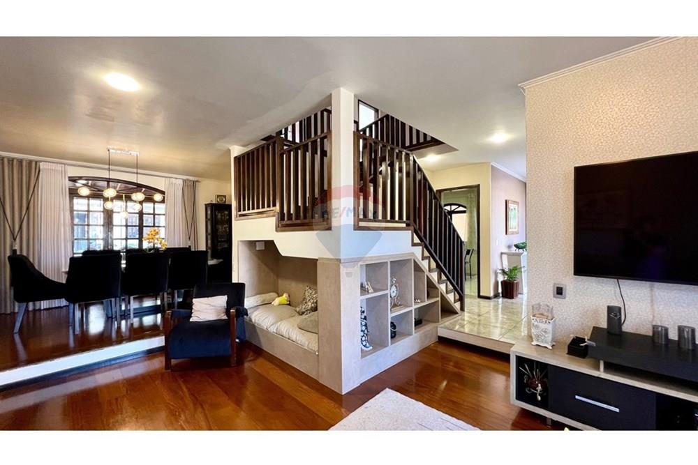 Sobrado - Venda - Curitiba , Paraná - WhatsApp Image 2026-02-12 at 11.58.44 (5).jpeg - 560251068-42