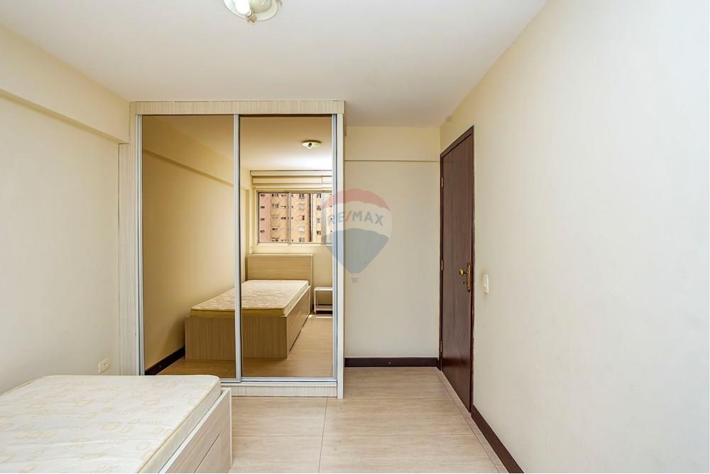 Apartamento à venda com 2 quartos, 65m² - Foto 20