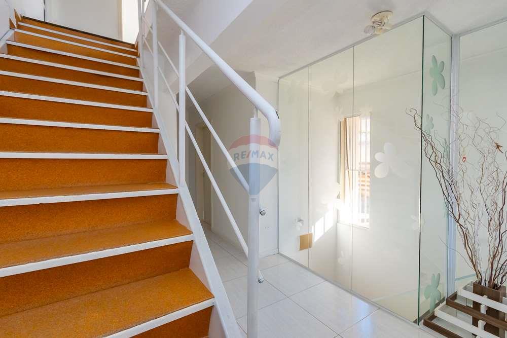 Casa à venda com 4 quartos, 307m² - Foto 18