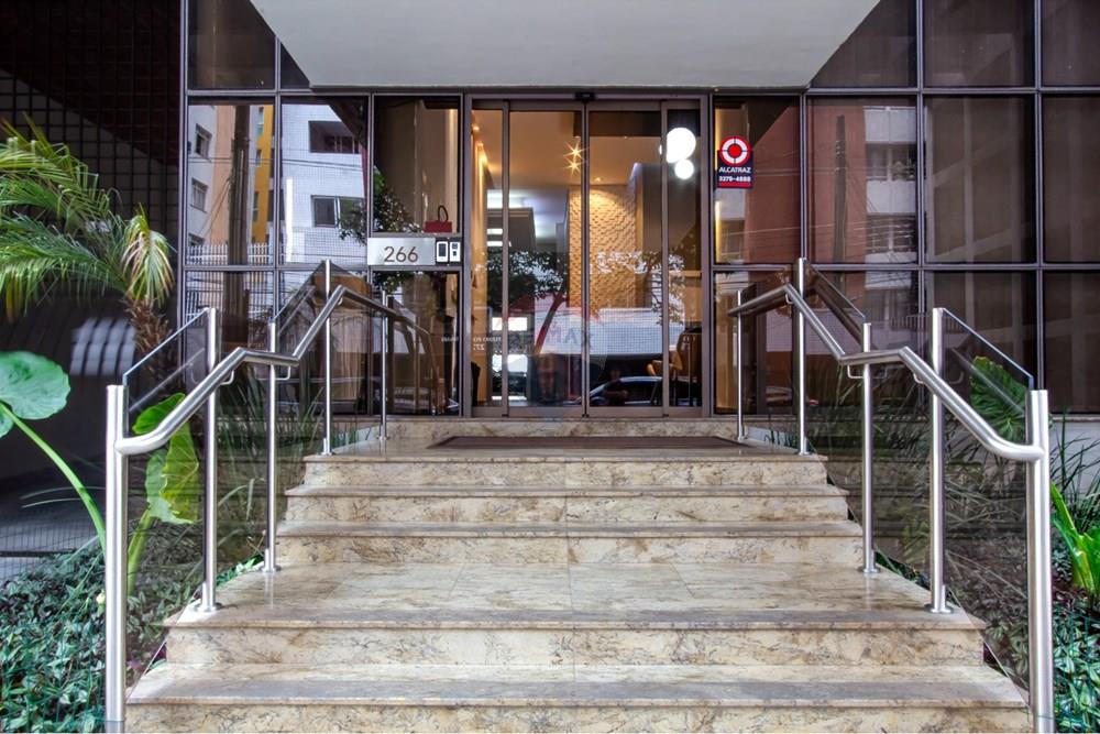 Cj. Comercial/ Sala - Venda - Curitiba , Paraná - 2 - ENTRADA PREDIO SALA LAMENHA LINS, 266.jpeg - 560471007-3