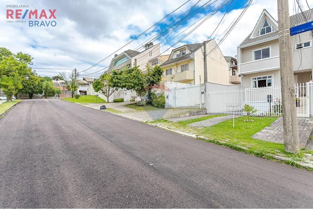 Sobrado - Venda - Curitiba , Paraná - WhatsApp Image 2025-12-07 at 08.54.25 (3).jpeg - 560371058-52