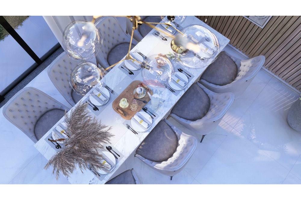 Sobrado - Venda - Curitiba , Paraná - 2445839.jpg - 560501001-1