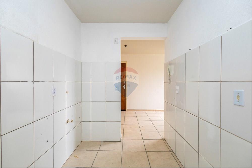 Apartamento à venda com 2 quartos, 44m² - Foto 31