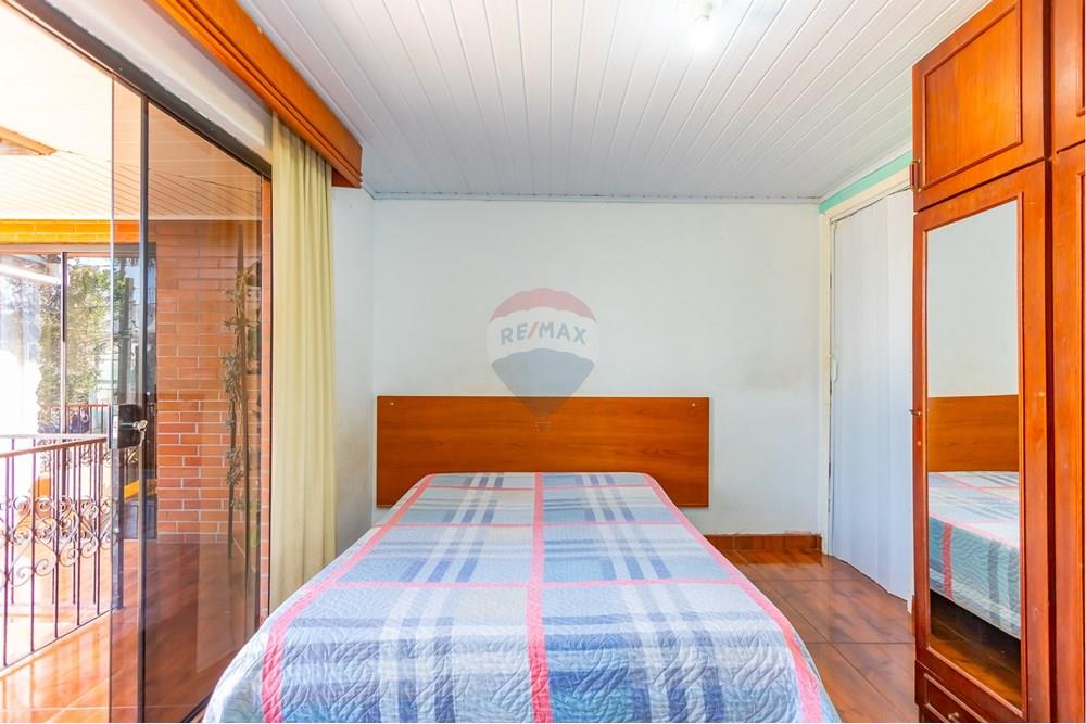 Casa à venda com 4 quartos, 222m² - Foto 44