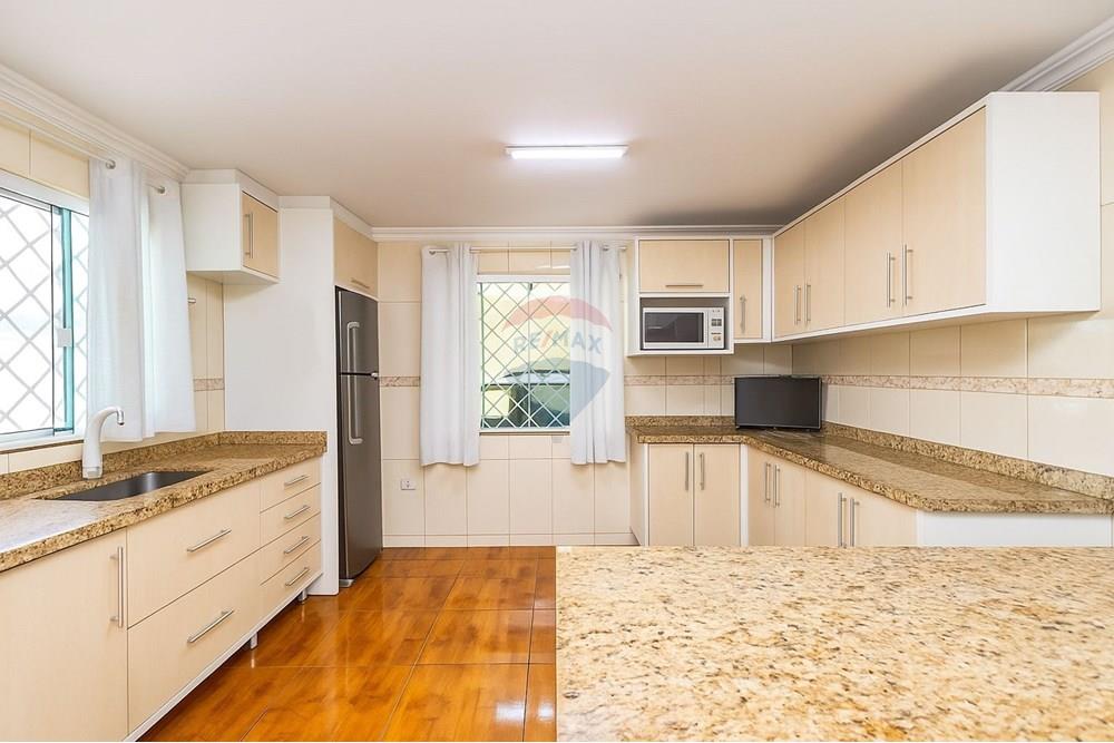 Casa - Venda - Curitiba , Paraná - WhatsApp Image 2025-11-07 at 22.45.24.jpeg - 560351160-2